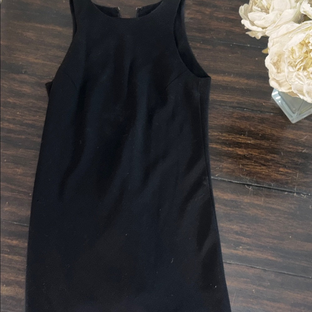 DKNY Donna Karan New York Black High-Neck Shift Mini Dress - Size 2 - Picture 2 of 7
